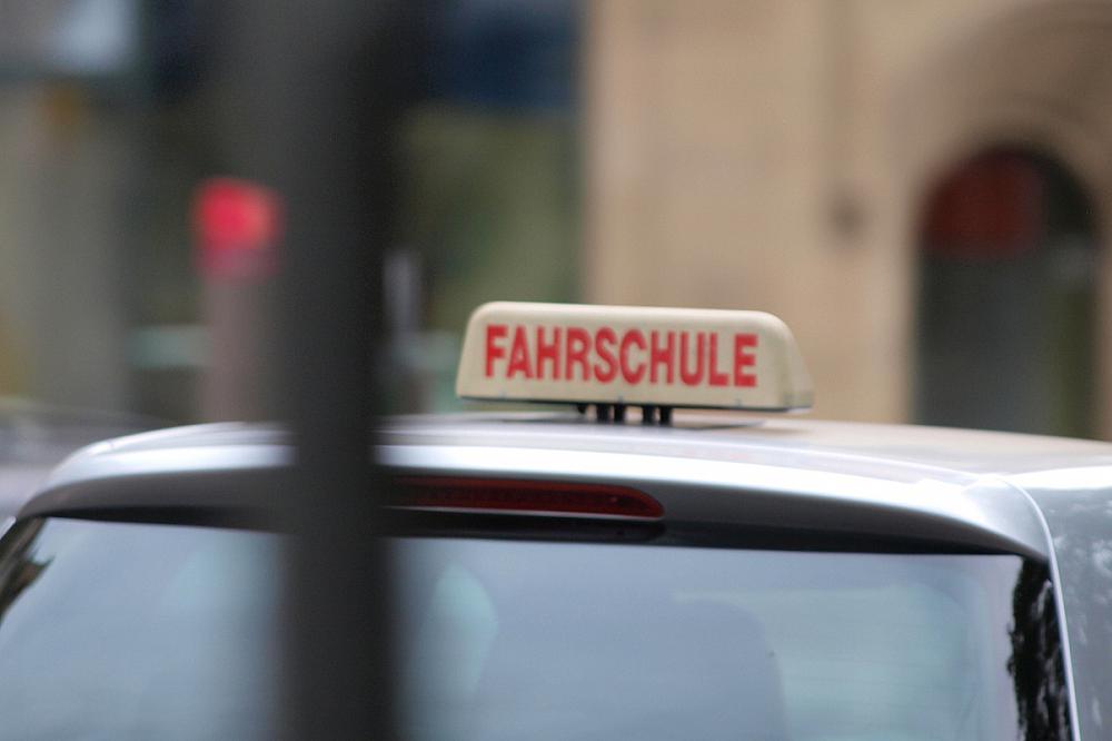 Fahrschule