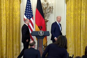 Olaf Scholz und Joe Biden am 07.02.2022