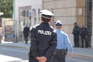 Berliner Polizist (Archiv)