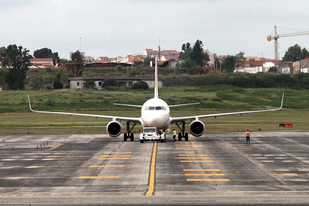 Flugzeug (Archiv)