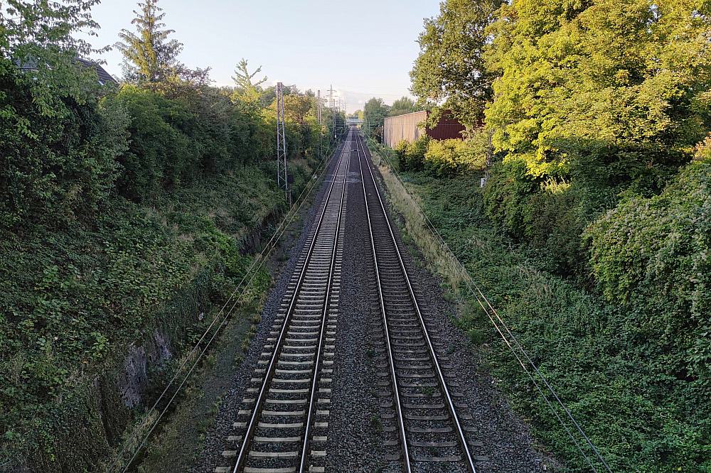 Zweigleisige Bahnstrecke (Archiv)