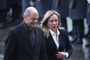 Giorgia Meloni und Olaf Scholz bei einem Treffen im Februar 2023