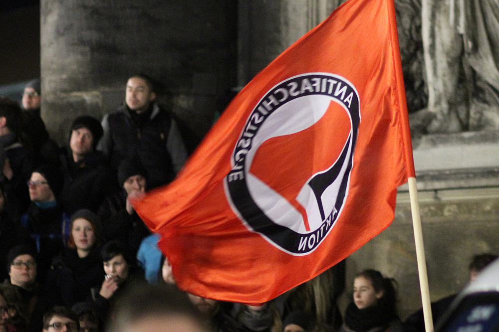 Antifa-Fahne (Archiv)