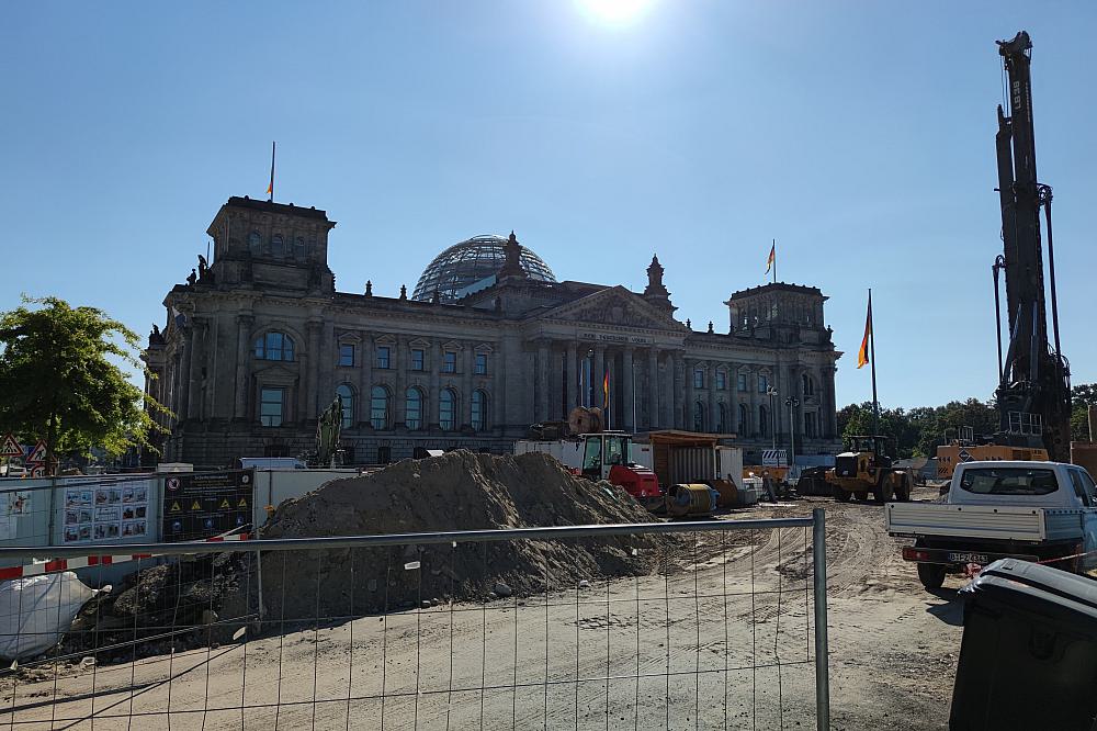 Baustelle vor Deutschem Bundestag (Archiv)