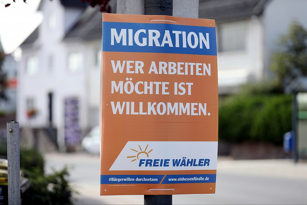 Wahlplakat der Freien Wähler zur Landtagswahl in Hessen 2023 (Archiv)