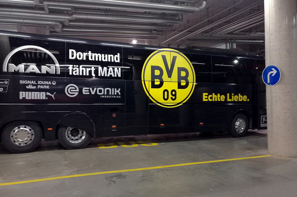 Bus von Borussia Dortmund (Archiv)