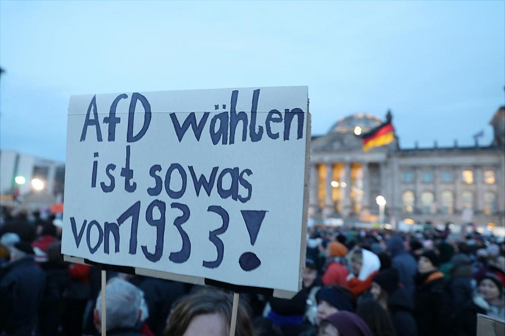 Demo gegen Rechtsextremismus (Archiv)