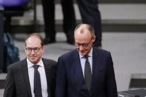 Alexander Dobrindt und Friedrich Merz (Archiv)