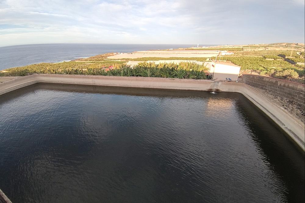 Wasserspeicher für Obst- und Gemüseanbau (Archiv)