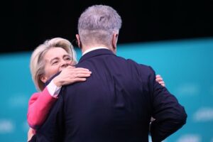 Ursula von der Leyen und Petro Poroschenko am 08.05.2024