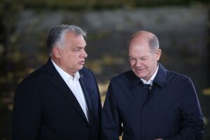 Viktor Orbán und Olaf Scholz (Archiv)