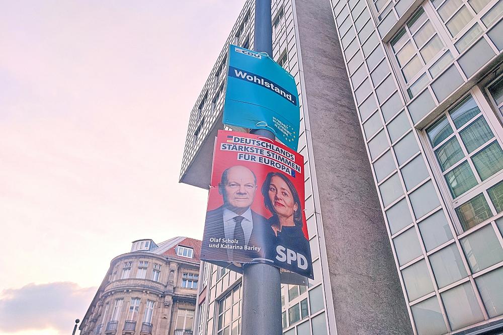 Wahlplakate zur Europawahl (Archiv)