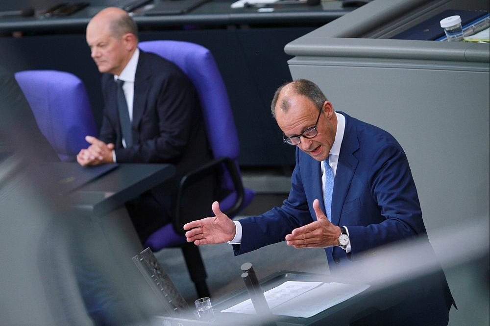 Olaf Scholz und Friedrich Merz (Archiv)