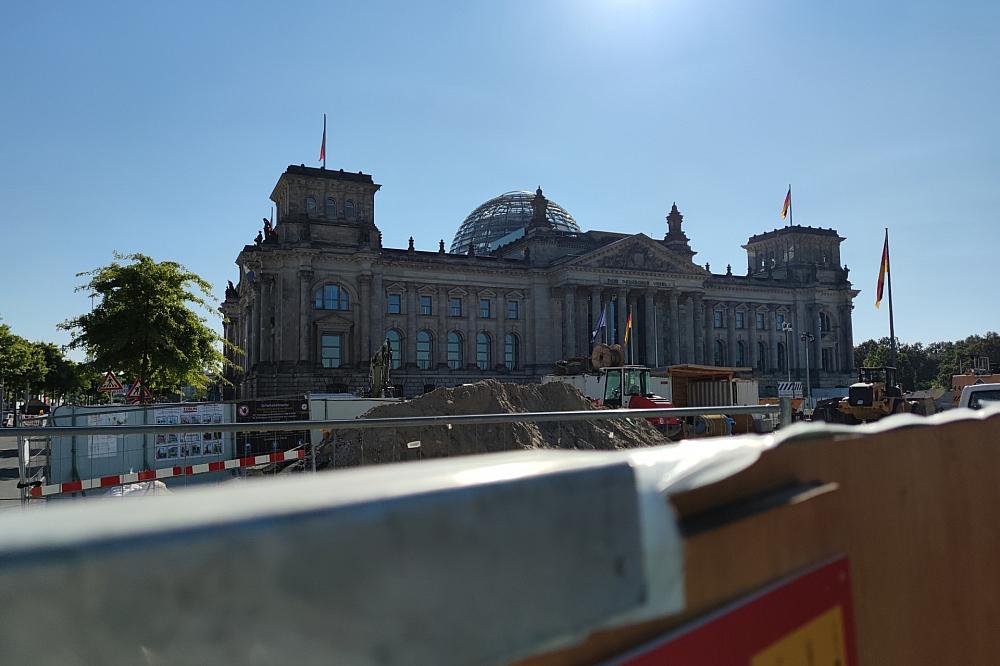 Baustelle vor Deutschem Bundestag (Archiv)