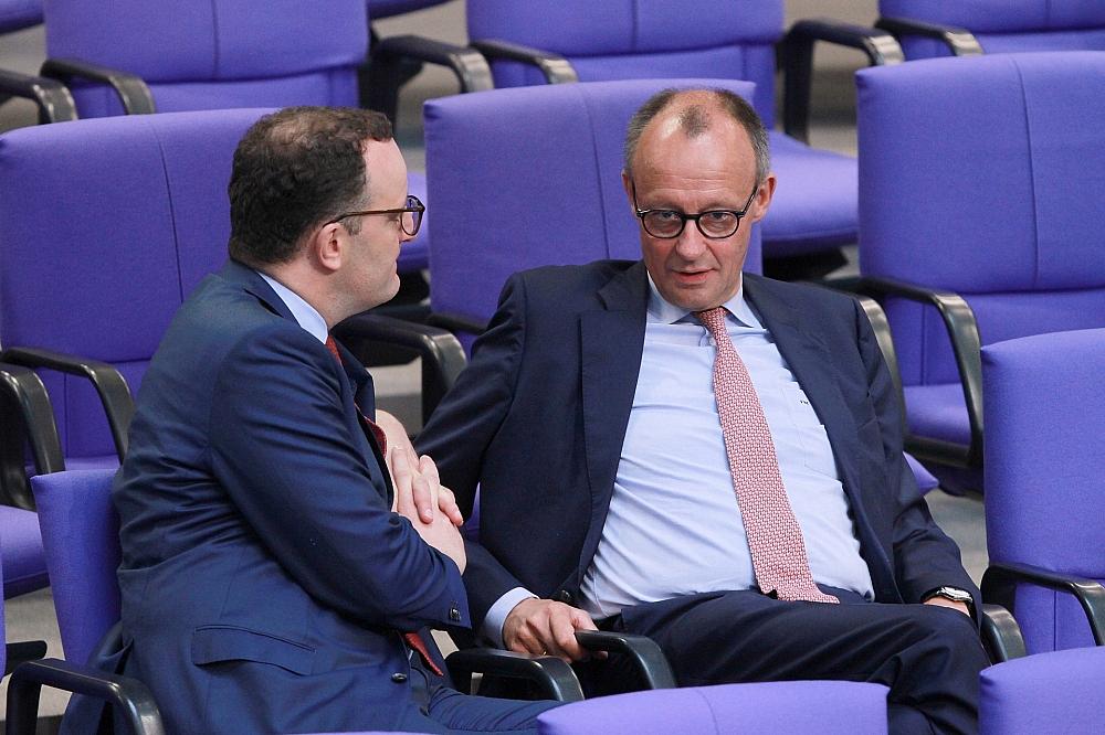 Jens Spahn und Friedrich Merz (Archiv)