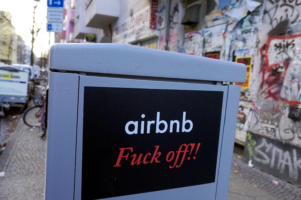 Anti-Airbnb-Sticker (Archiv)