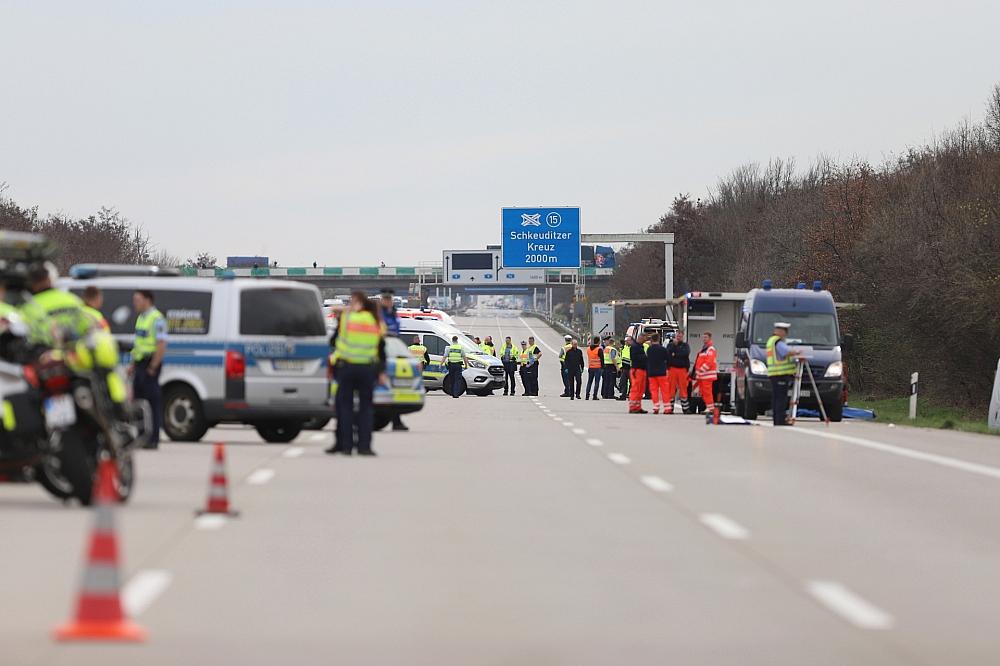 Unfall auf der A 9 bei Leipzig (Archiv)