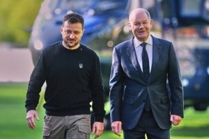 Wolodymyr Selenskyj und Olaf Scholz (Archiv)