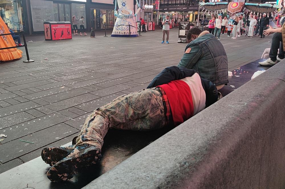 Obdachlose in den USA am Times Square