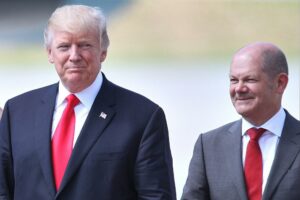 Donald Trump und Olaf Scholz (Archiv)