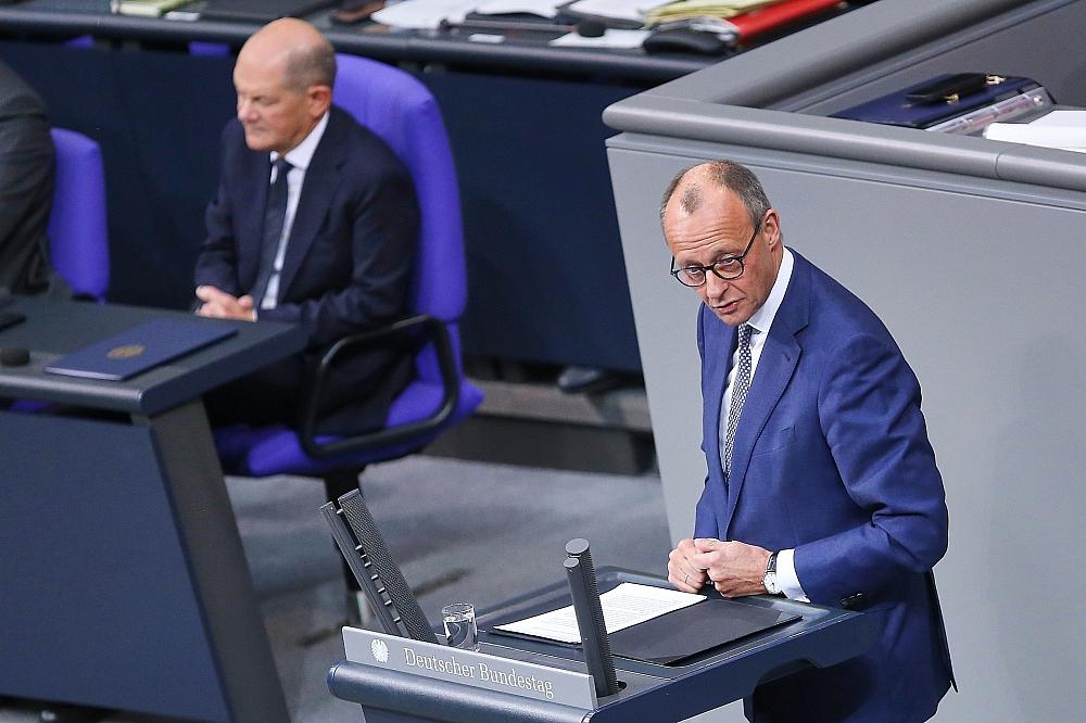 Olaf Scholz und Friedrich Merz (Archiv)