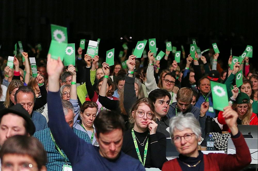 Abstimmung auf außerordentlichem Grünen-Parteitag am 26.01.2025