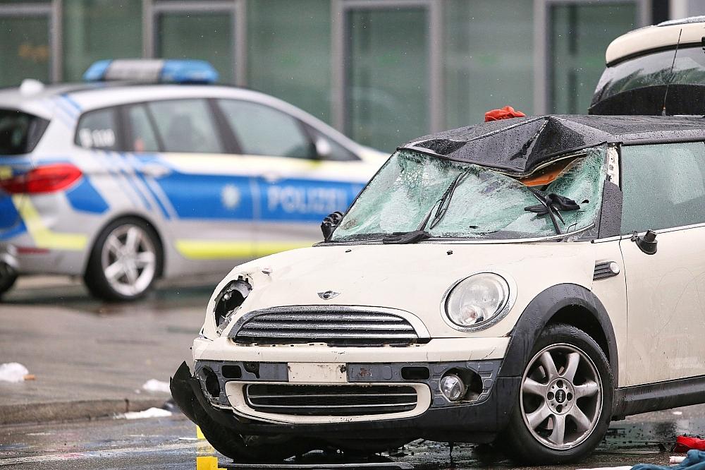 Tatfahrzeug nach Autoattacke in München am 13.02.2025