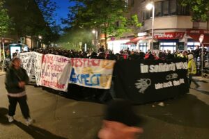 Linke Demo in Berlin-Kreuzberg