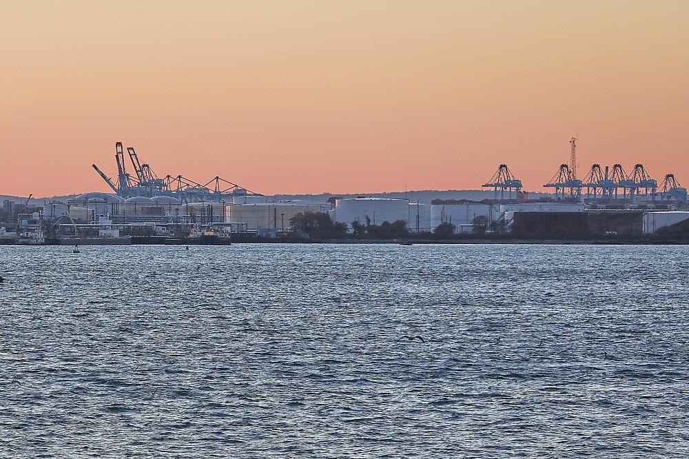 Industrieanlagen (Archiv)