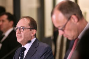 Alexander Dobrindt und Friedrich Merz (Archiv)