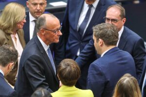 Friedrich Merz bekommt Glückwünsche nach der Kanzlerwahl am 06.05.2025