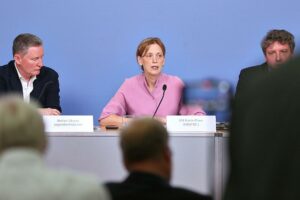 Vorstellung Jahresbericht jugendschutz.net am 20.05.2025