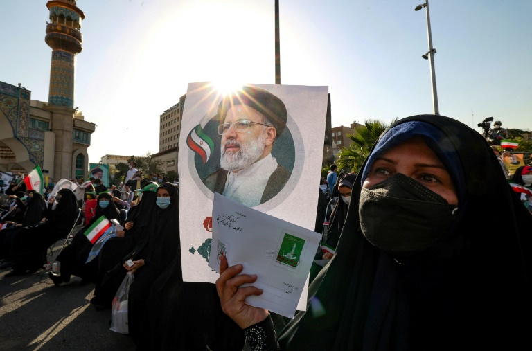 Präsidentschaftswahl im Iran mit Justizchef Raisi als Favorit