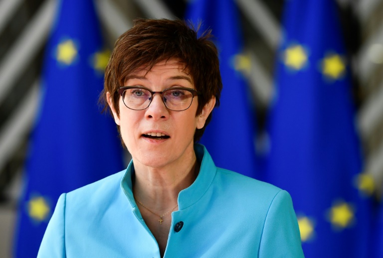 Kramp-Karrenbauer: Bundeswehr-Vorfall in Litauen "in keiner Weise akzeptabel"