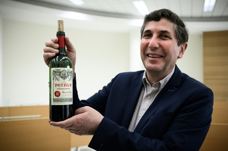 Spitzenweine bleiben auch im All spitze