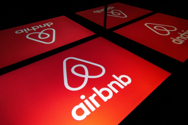 Wohnungsvermittler Airbnb legt fulminanten Börsenstart hin