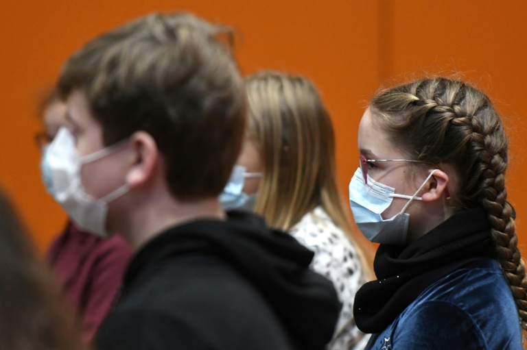 KMK-Präsidentin sieht deutlich bessere digitale Ausstattung von Schulen