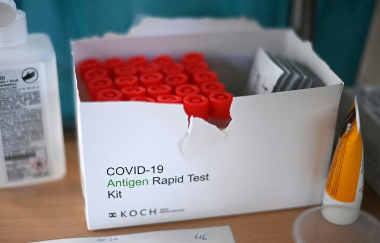 Corona-Teststelle in Berliner Wahlkampfbus bleibt verboten