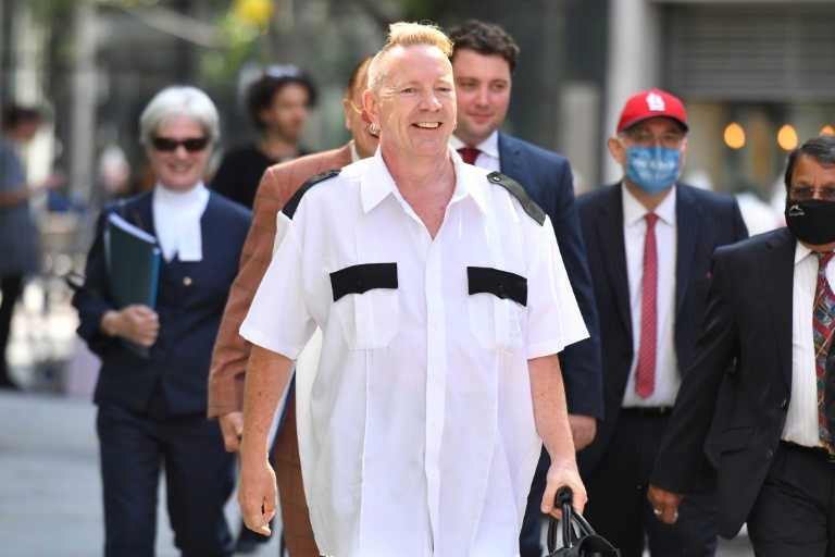 Gericht entscheidet in Rechtestreit gegen Sex-Pistols-Sänger Johnny Rotten