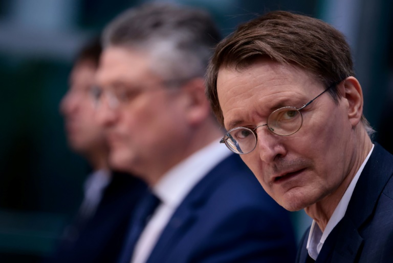 Lauterbach: Höhepunkt der Omikron-Welle wird erst in einigen Wochen erreicht