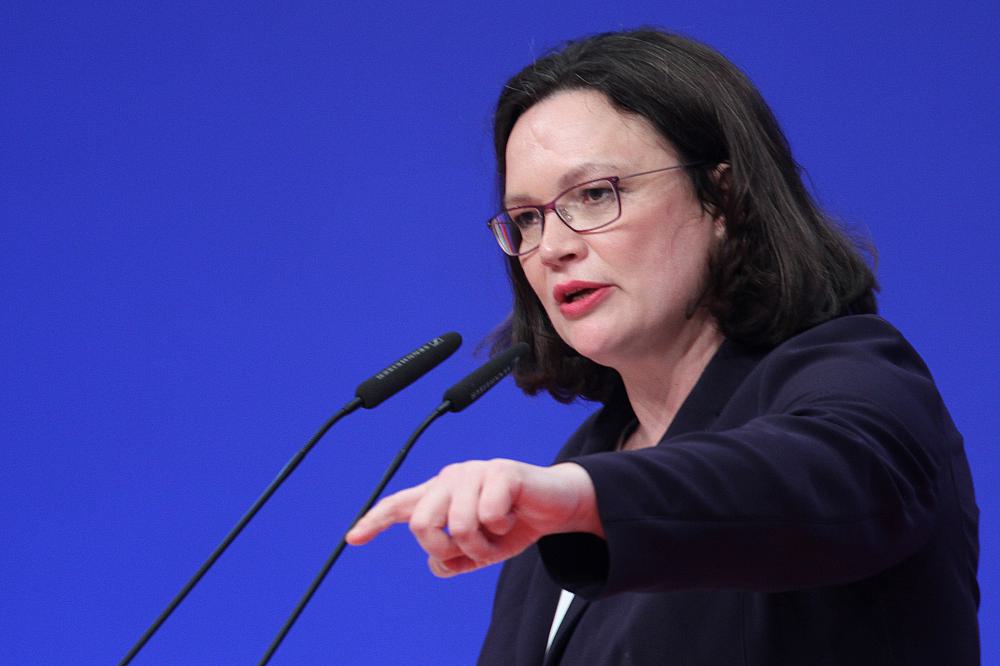 BA-Chefin Nahles fordert Rücknahme der Kürzung für Langzeit-Hartzer
