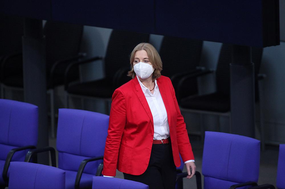 Bericht: Bundestagspräsidentin will nach Kiew reisen