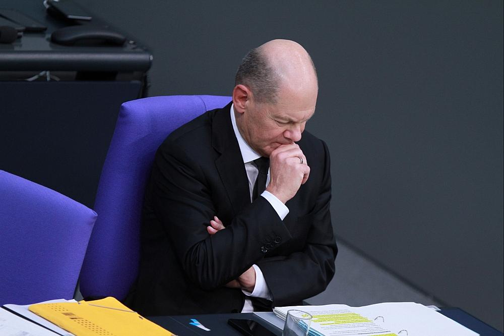 Union: Scholz muss USA größeren Beitrag für Nato zusichern