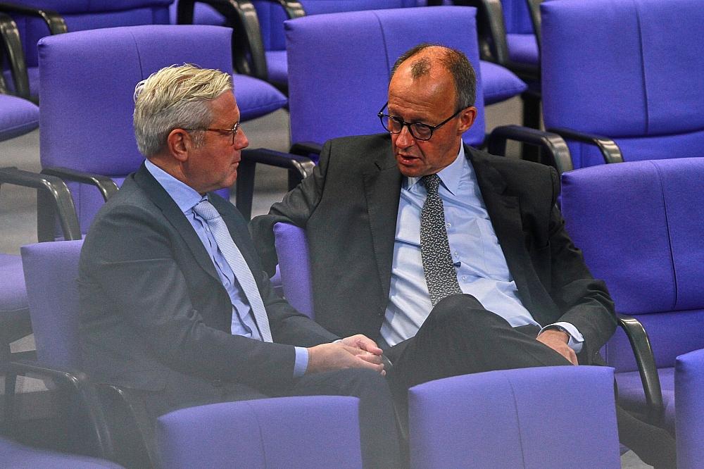 Norbert Röttgen und Friedrich Merz (Archiv)