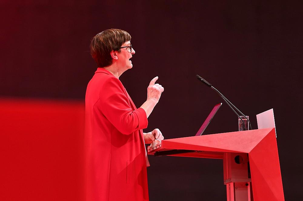 SPD fürchtet „Versündigung“ an kommenden Generationen