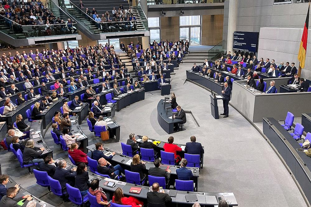„Zustrombegrenzungsgesetz“ im Bundestag gescheitert