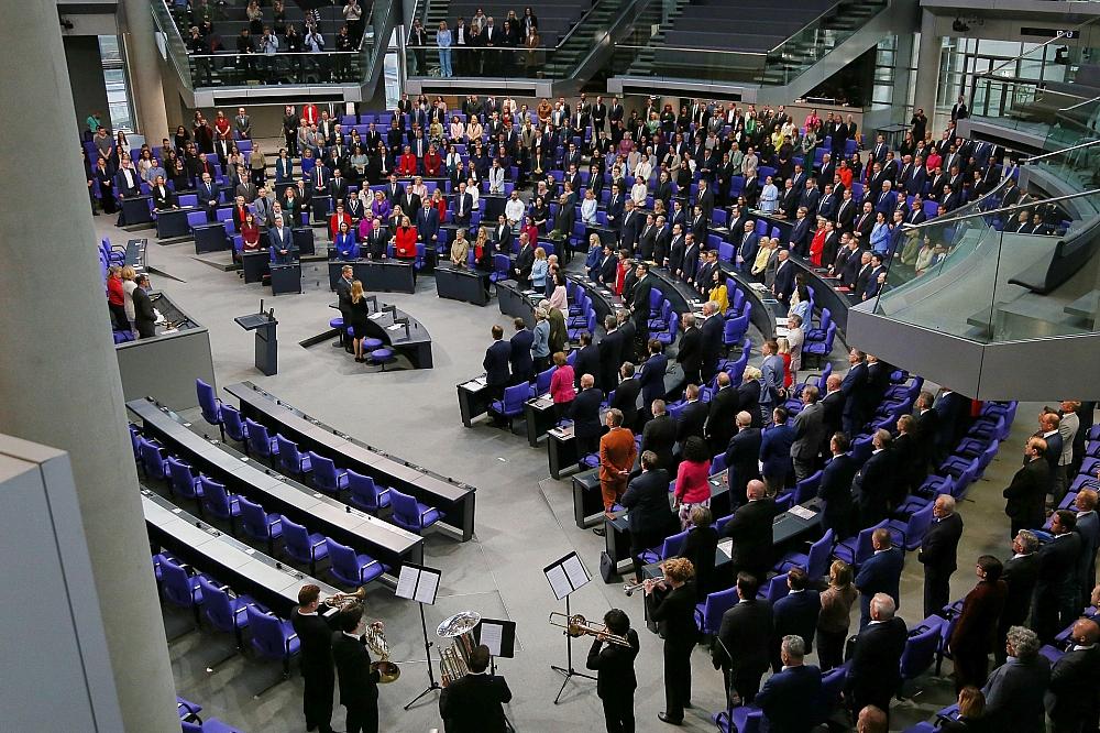 SPD lehnt Sondersitzung des Bundestages wegen Zöllen ab