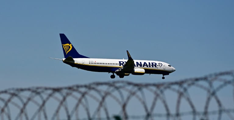 Fluggesellschaft Ryanair will 2000 neue Piloten einstellen