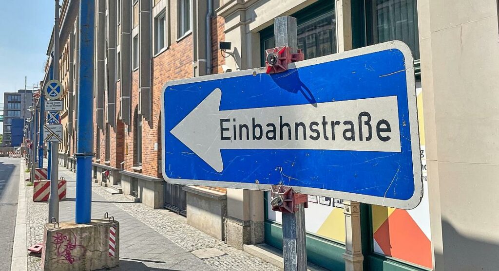 Einbahnstraße (Archiv)