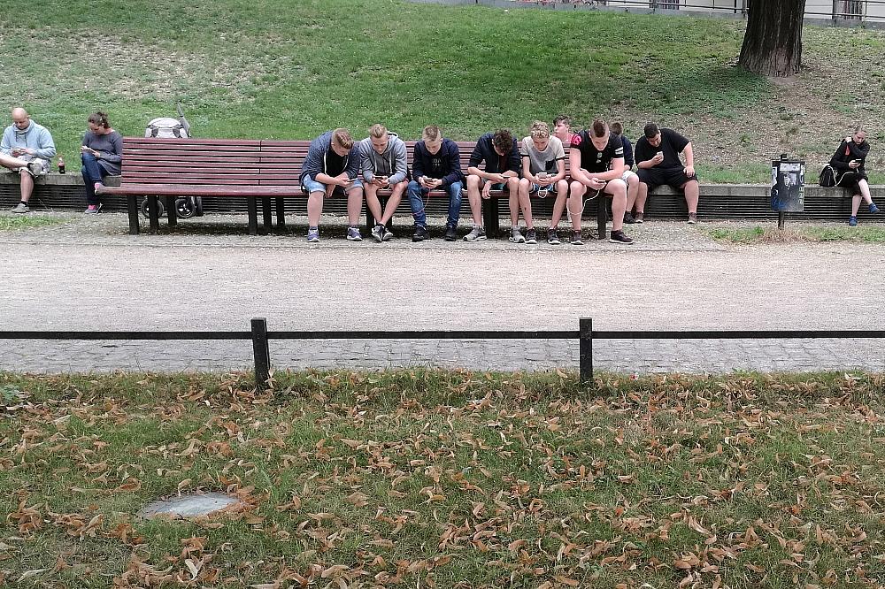 Umfrage: Jeder Zweite nutzt Augmented Reality Pokémon-Go-Spieler (Archiv)